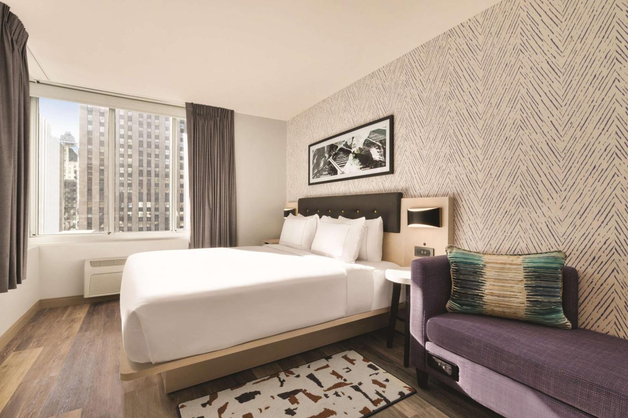 Doubletree By Hilton New York Midtown Fifth Ave Hotel Bagian luar foto